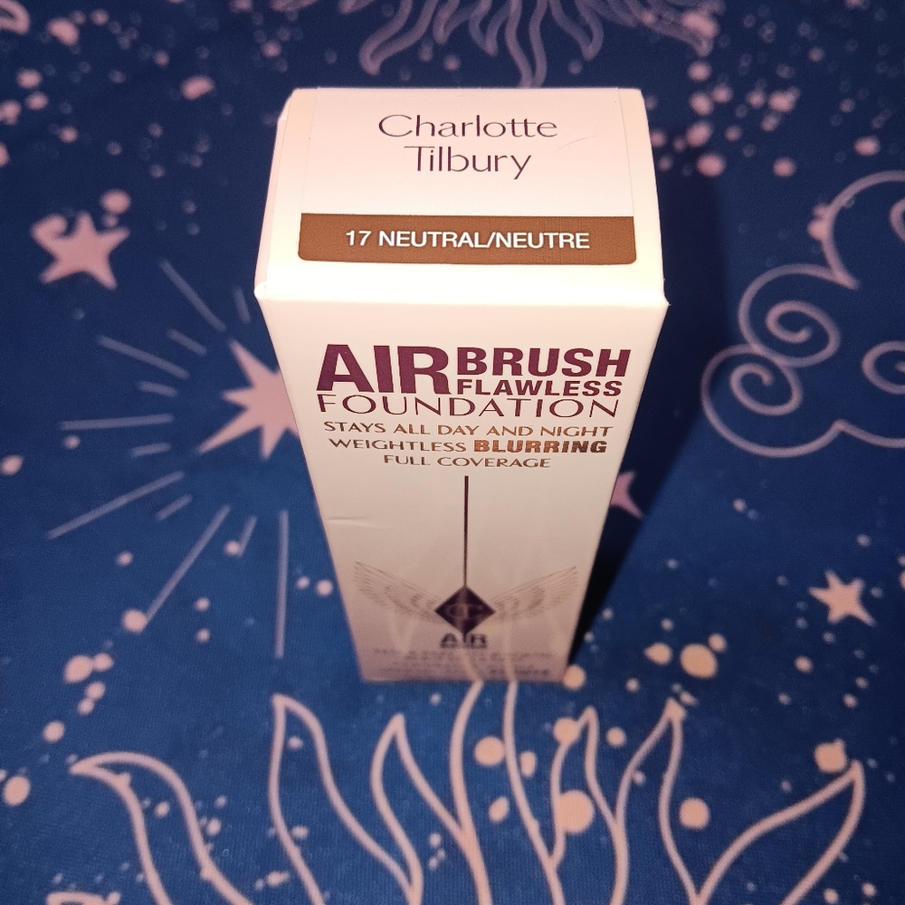 *NEW*Charlotte Tilbury Airbrush Flawless Foundation - Neutral 17